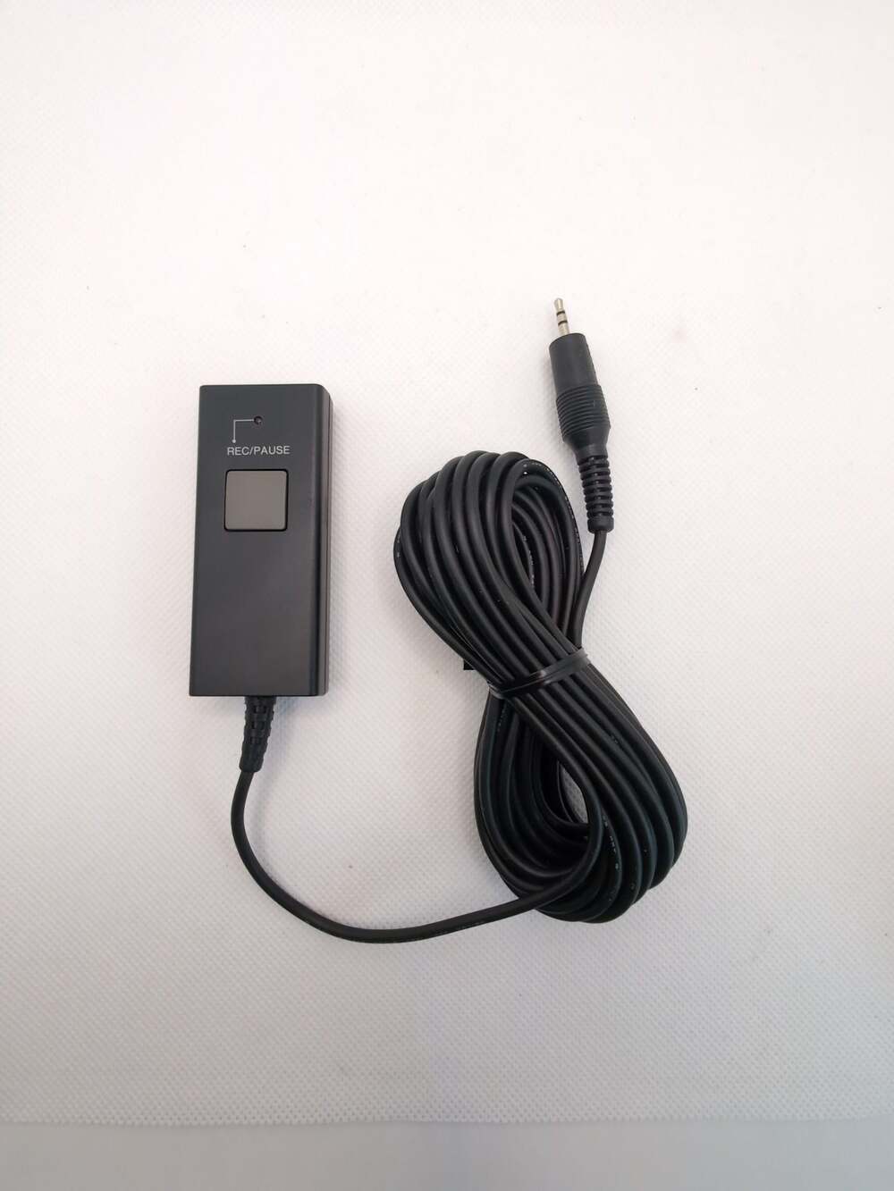 Panasonic VSQW0001 Wired Pause/Record Remote Controller for Camcorders
